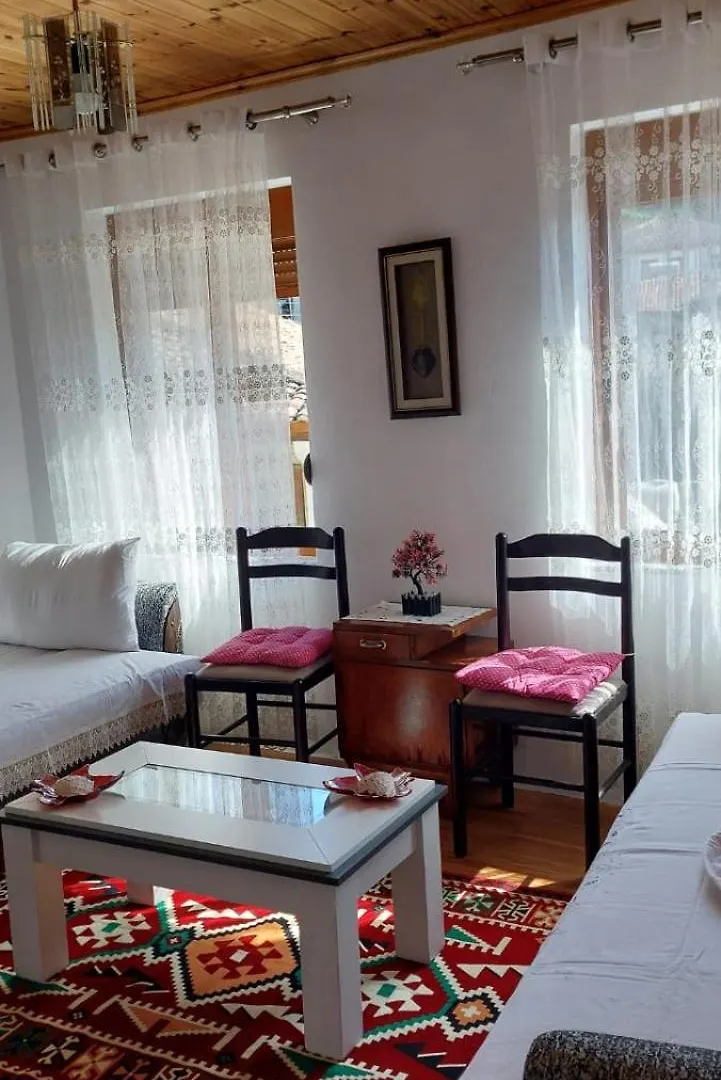 Niku Homestay Berat